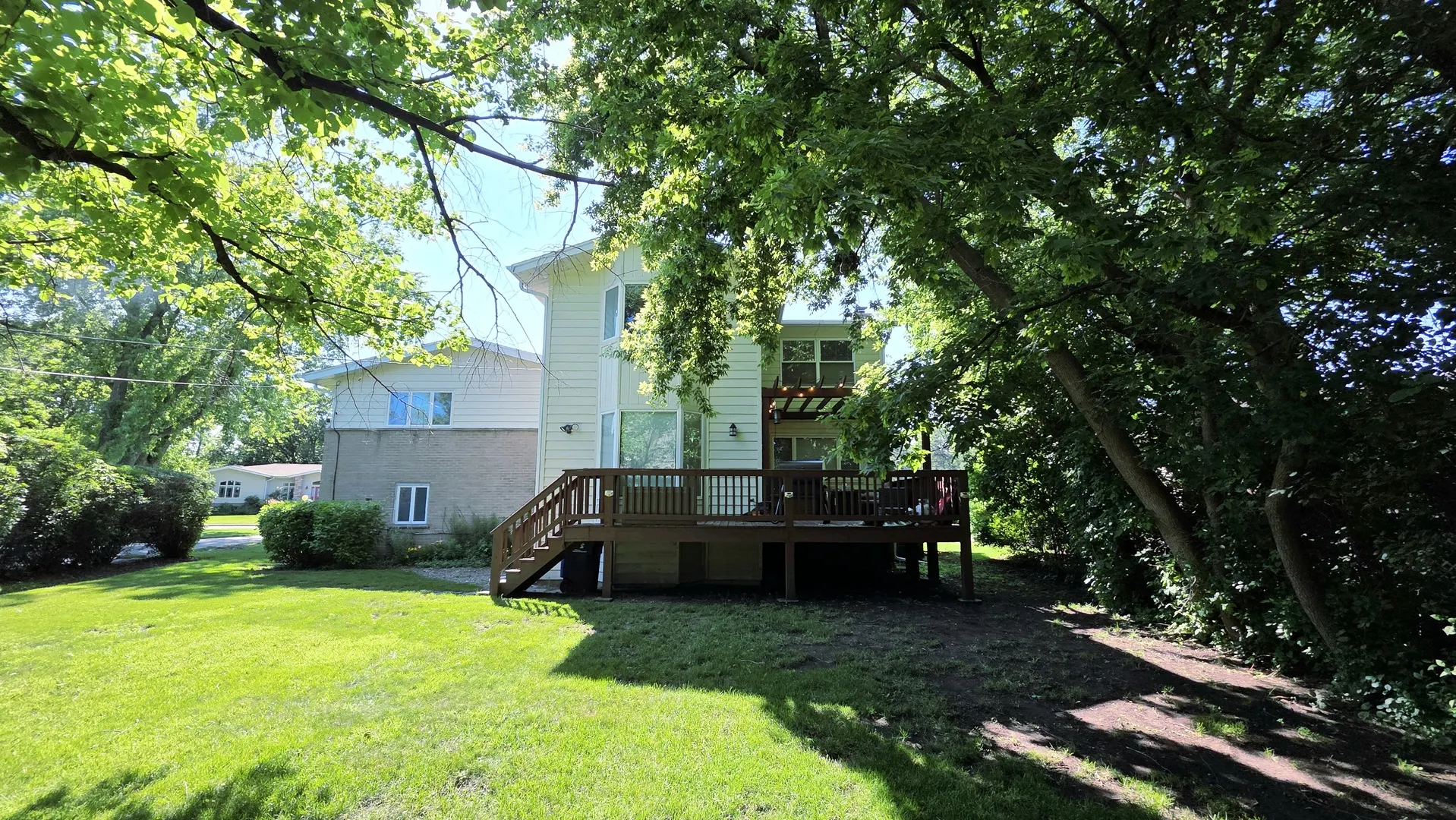 517 Appletree Lane IL