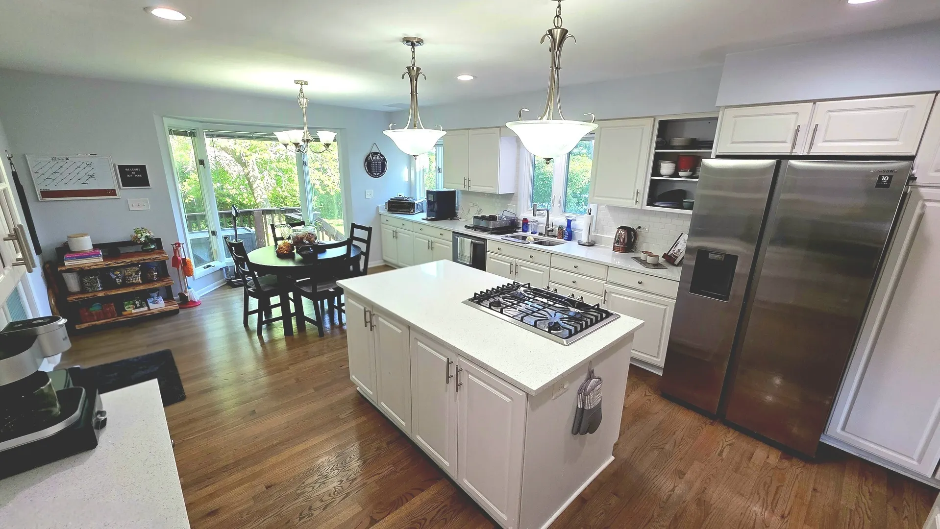 517 Appletree Lane IL