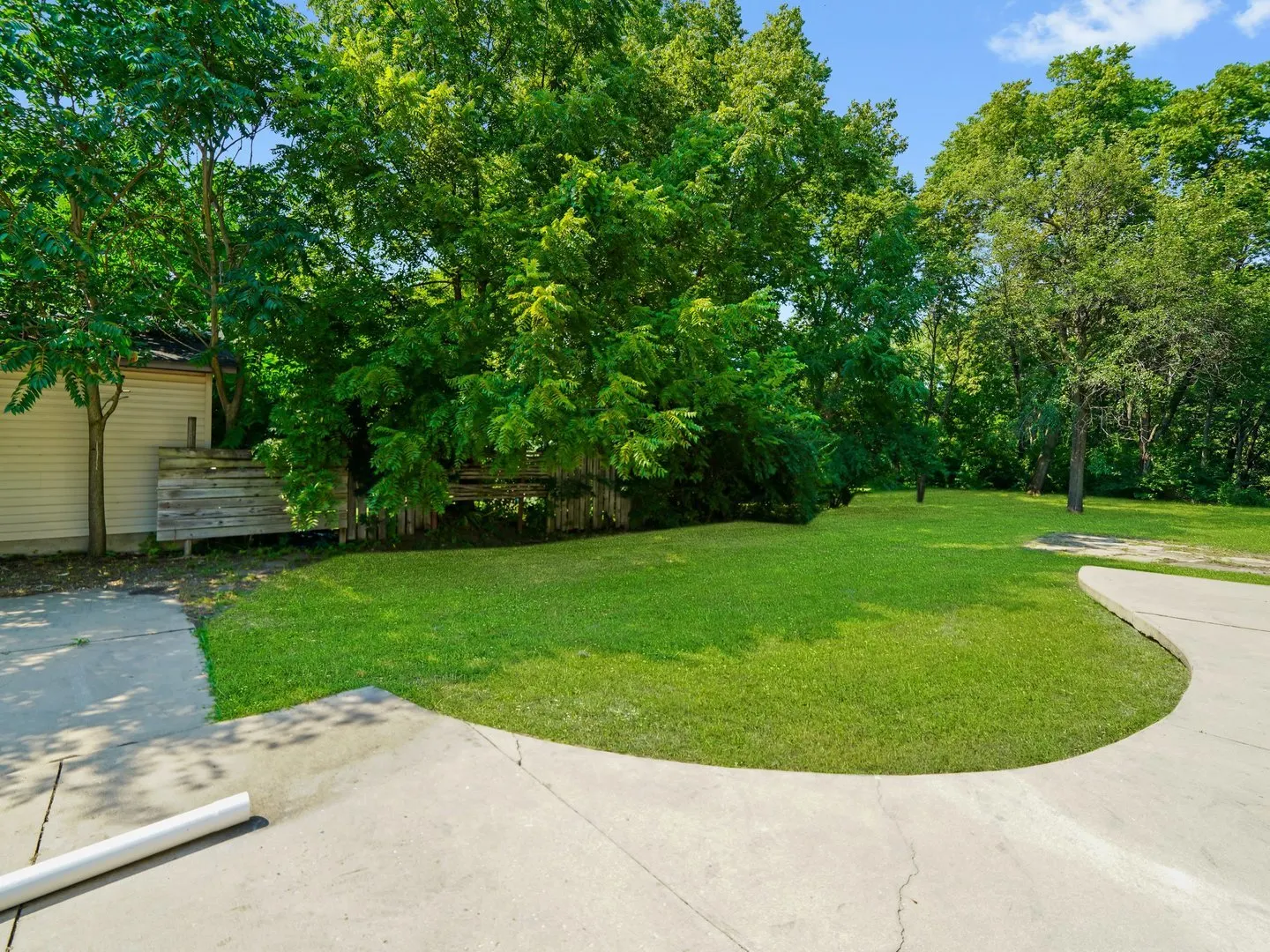 520 W Johnson Street IL