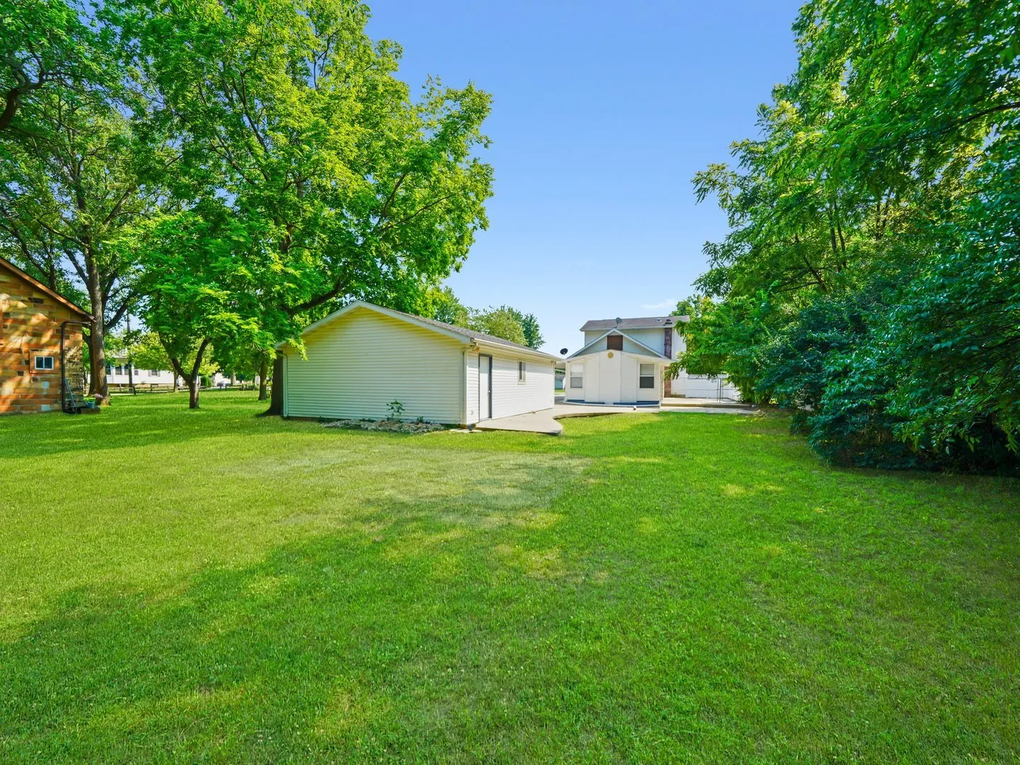 520 W Johnson Street IL