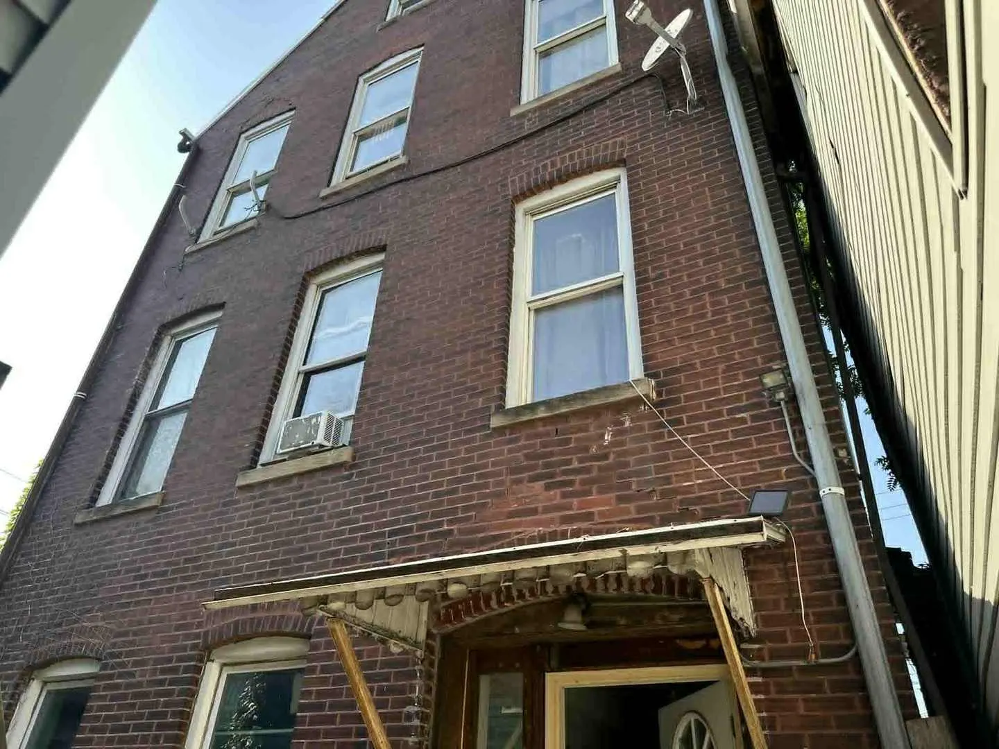 2028 W 19th Street IL
