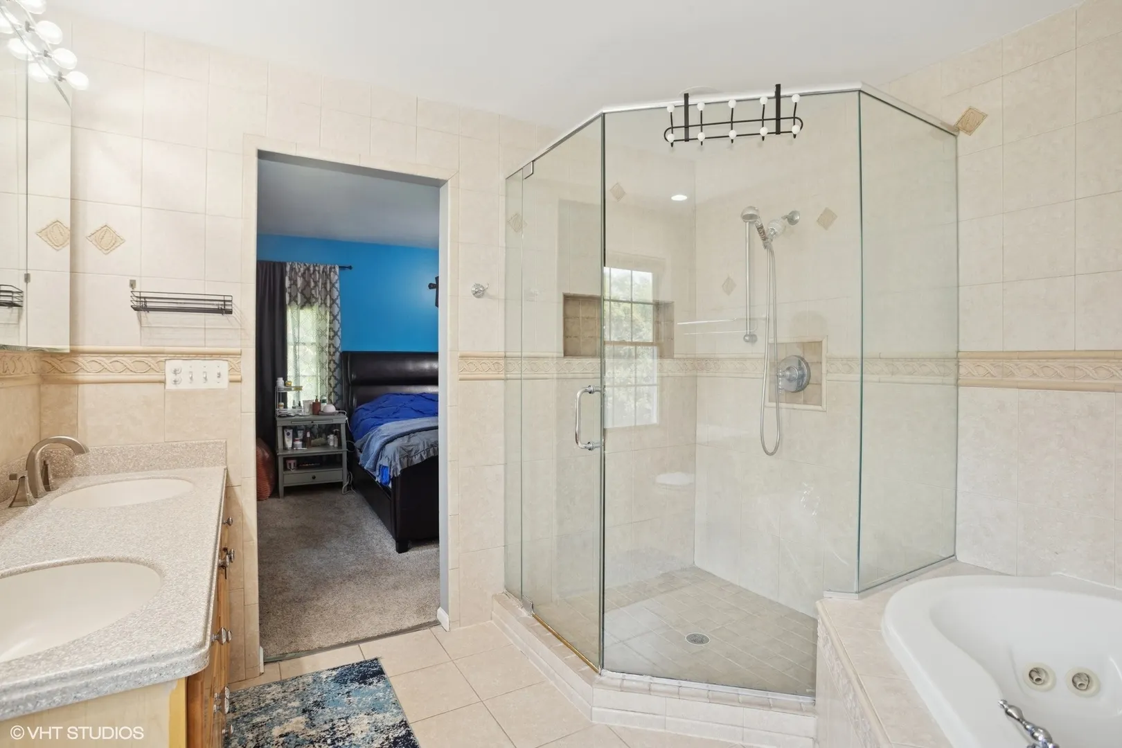 523 N Ela Road IL