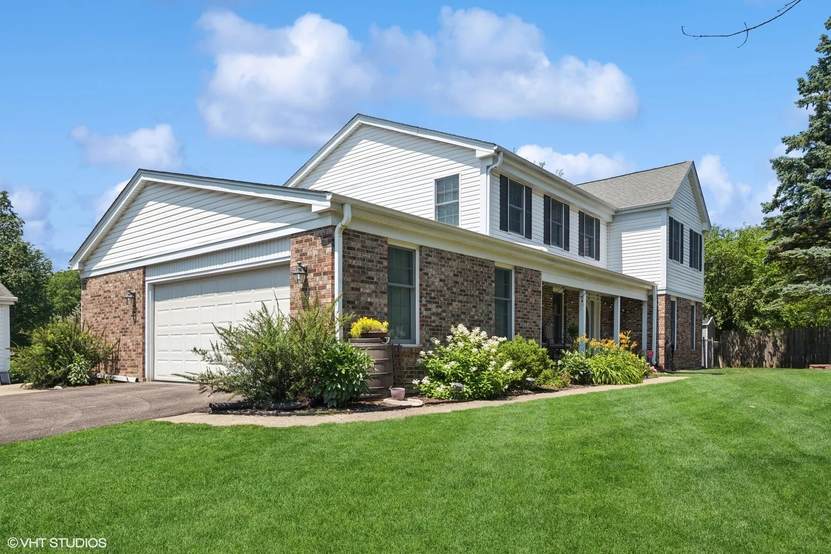 523 N Ela Road IL