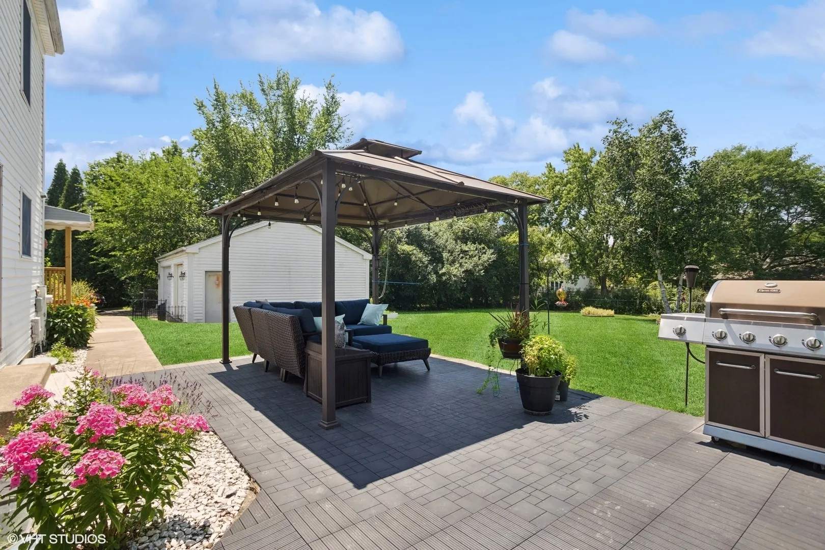 523 N Ela Road IL