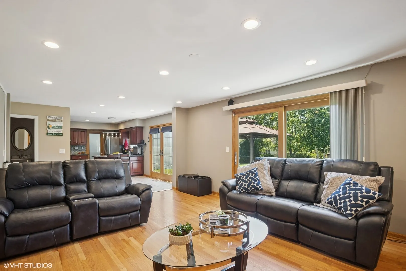 523 N Ela Road IL