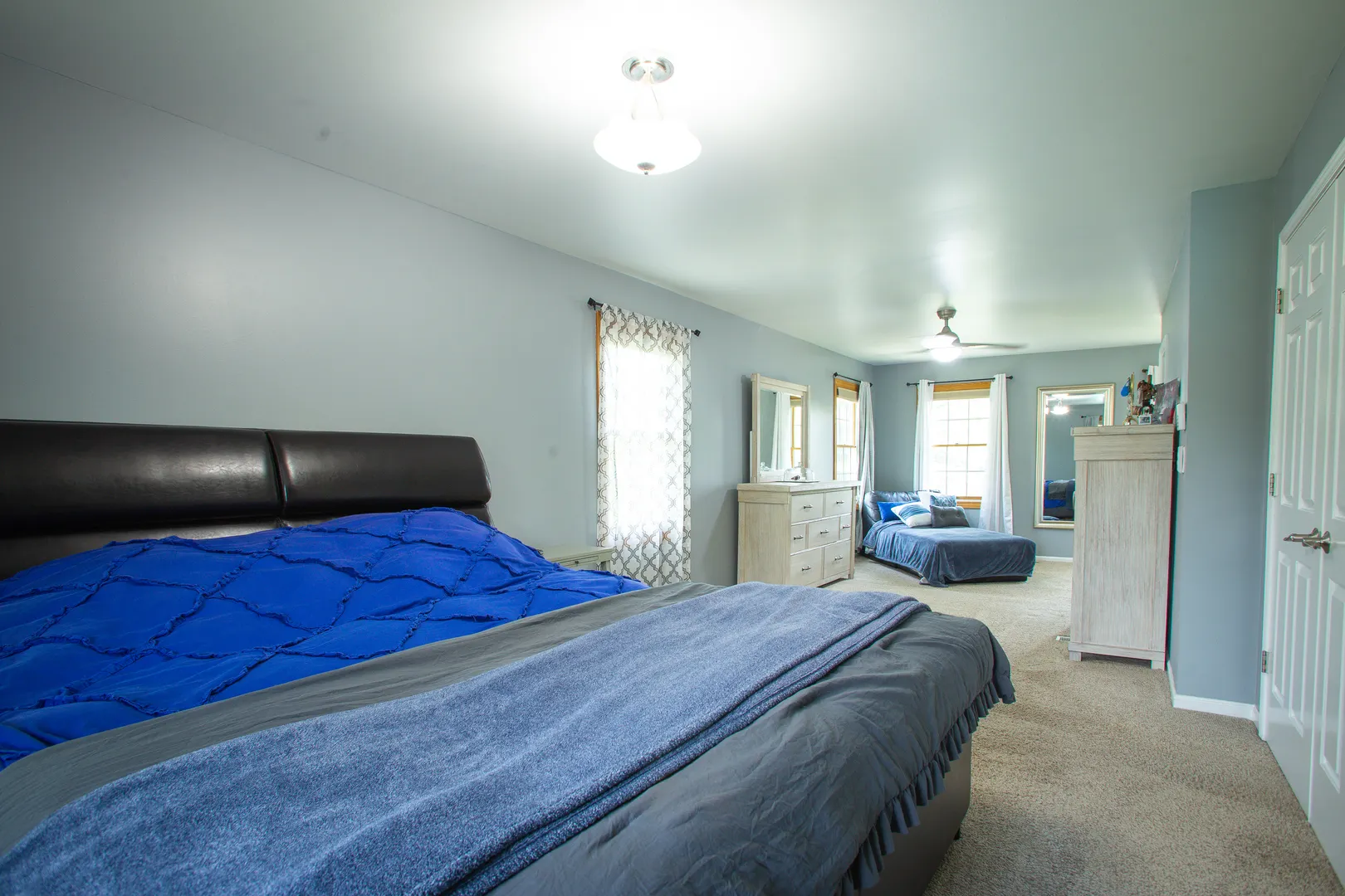 523 N Ela Road IL