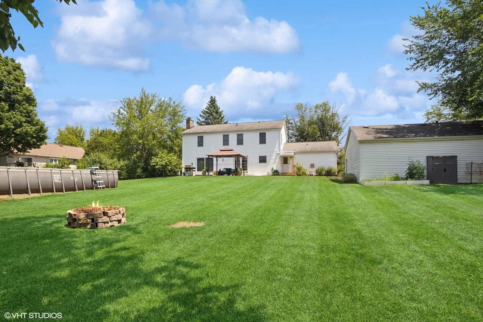 523 N Ela Road IL