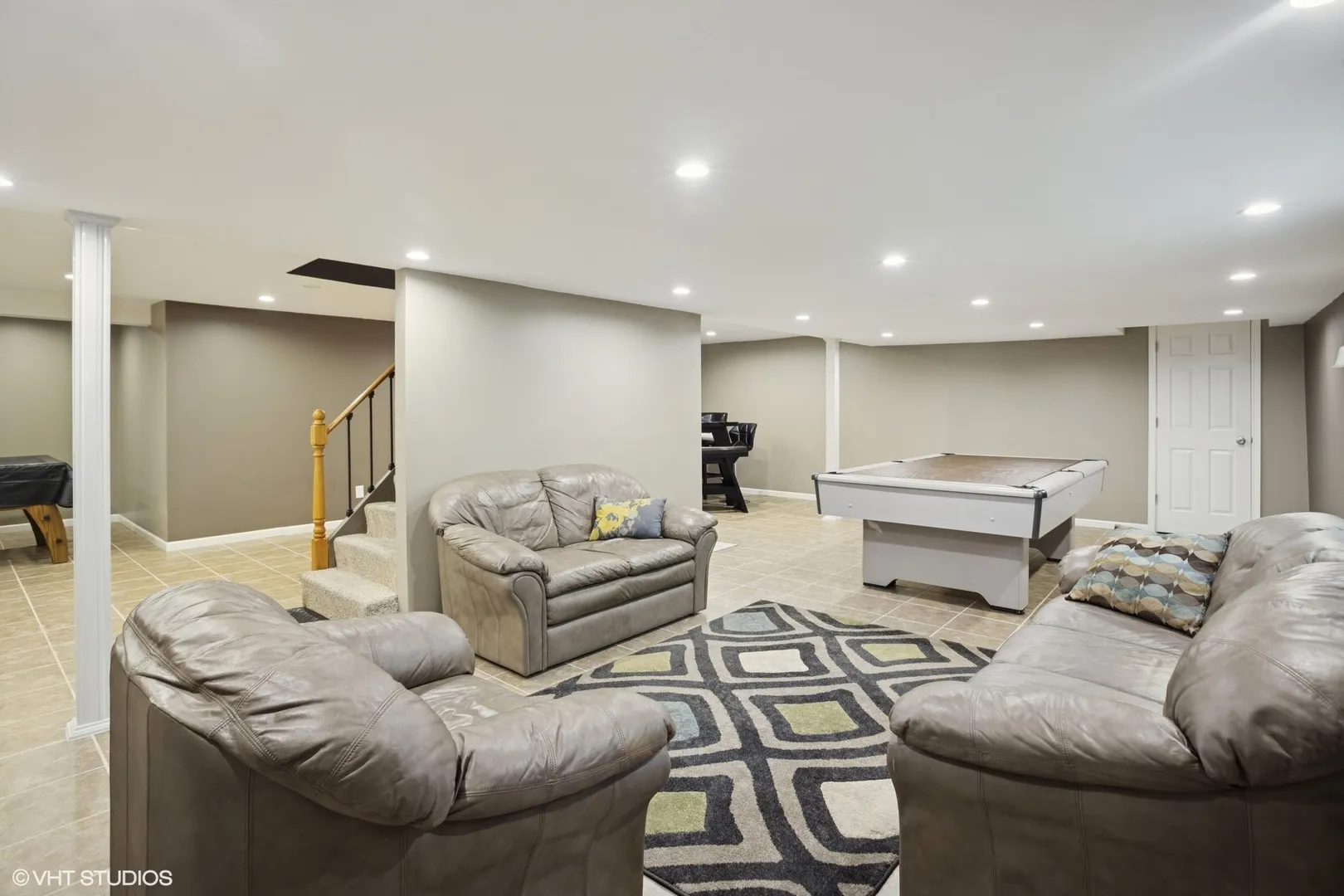 523 N Ela Road IL
