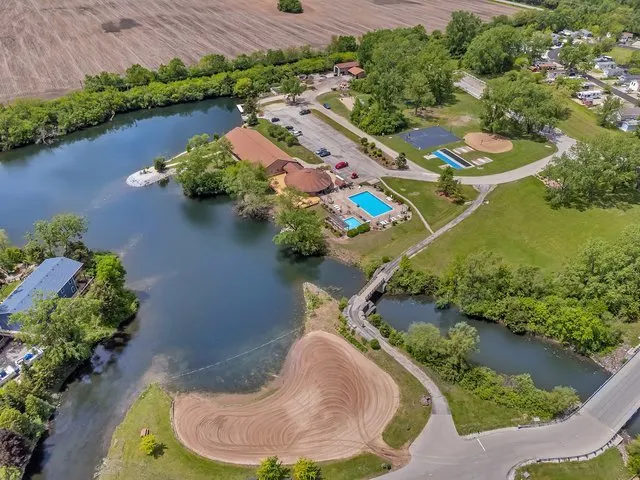 95 Smallmouth Lane IL