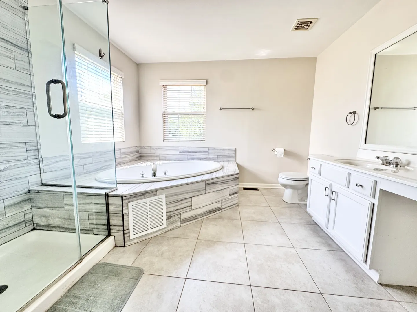 11319 Maplewood Drive IL