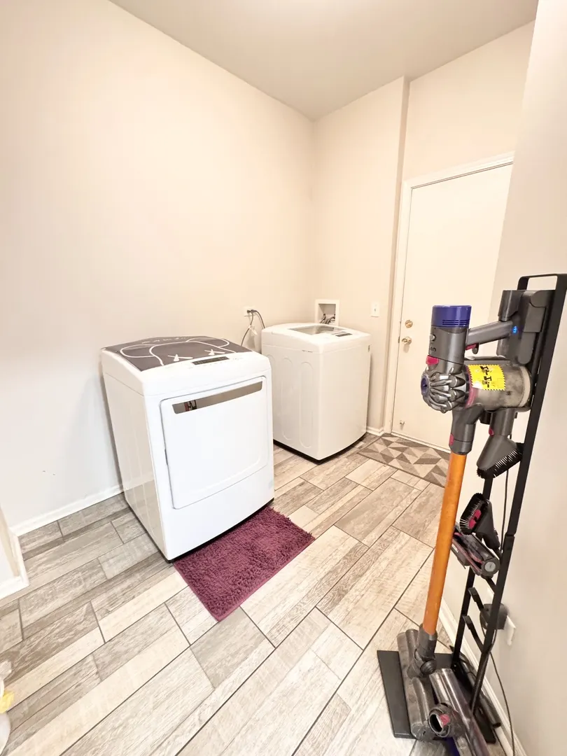 11319 Maplewood Drive IL