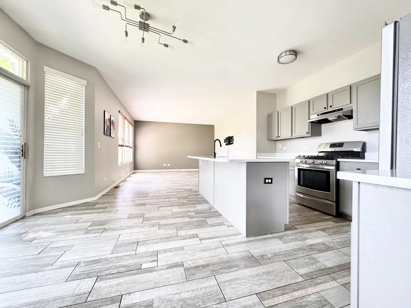 11319 Maplewood Drive IL