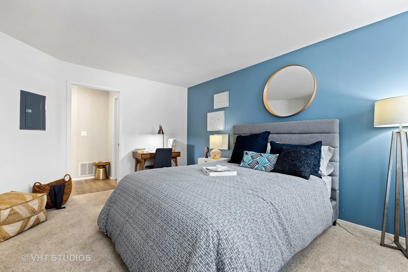 53 Azalea Drive 1526 IL