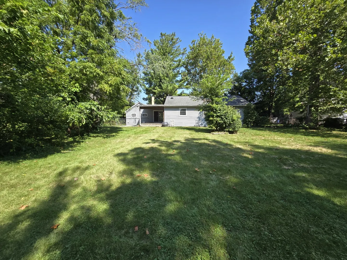901 E Krage Drive IL