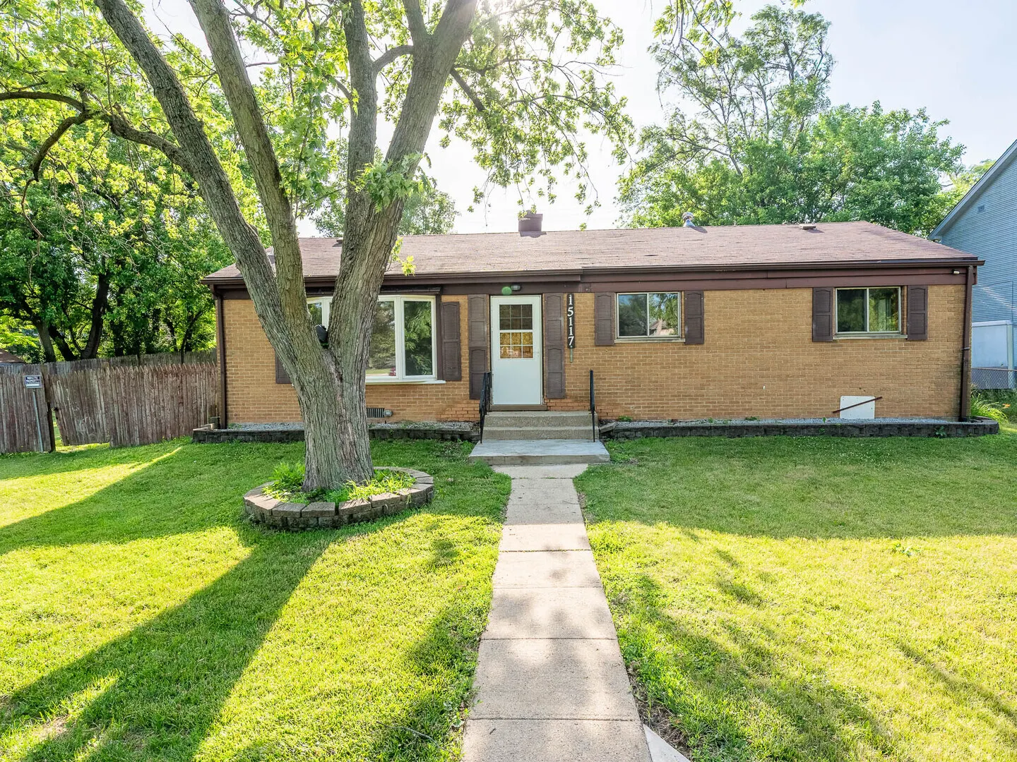 15117 La Crosse Avenue IL