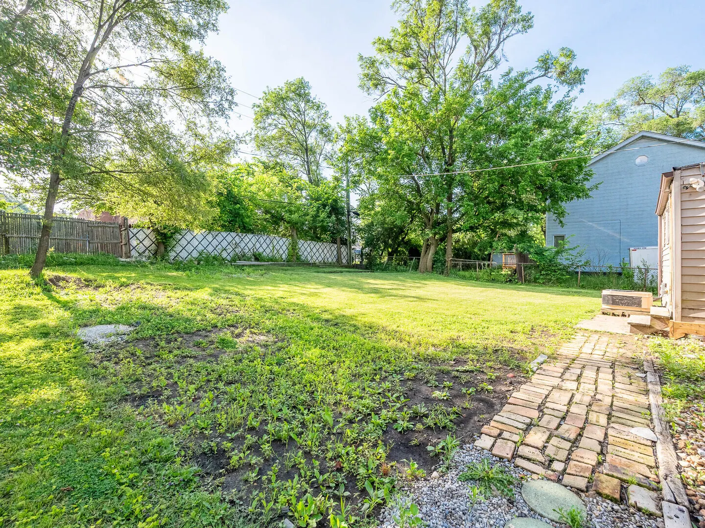 15117 La Crosse Avenue IL