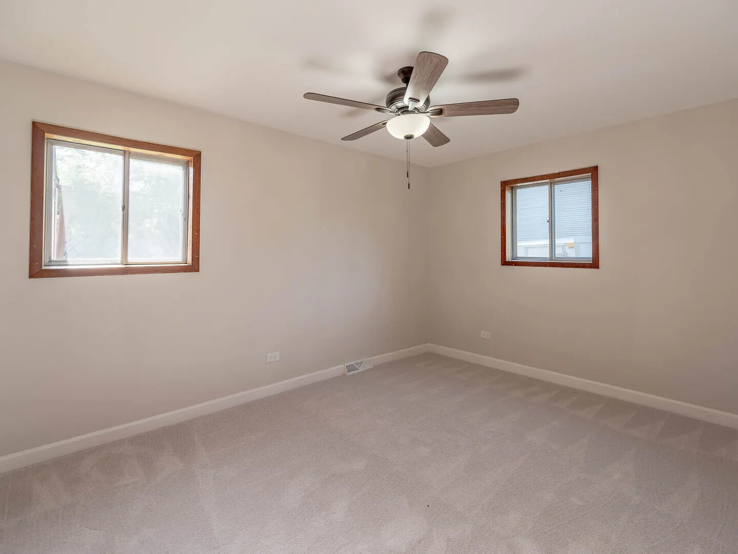 15117 La Crosse Avenue IL