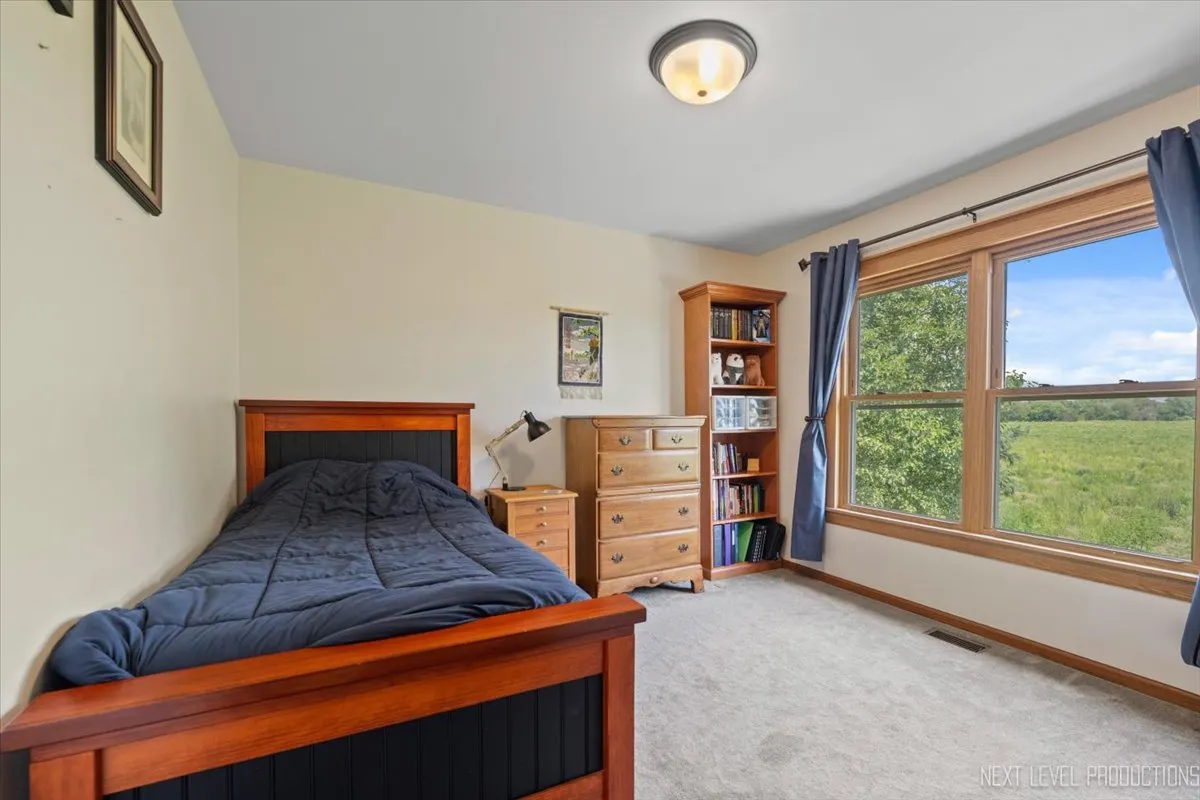 209 Somerset Drive IL