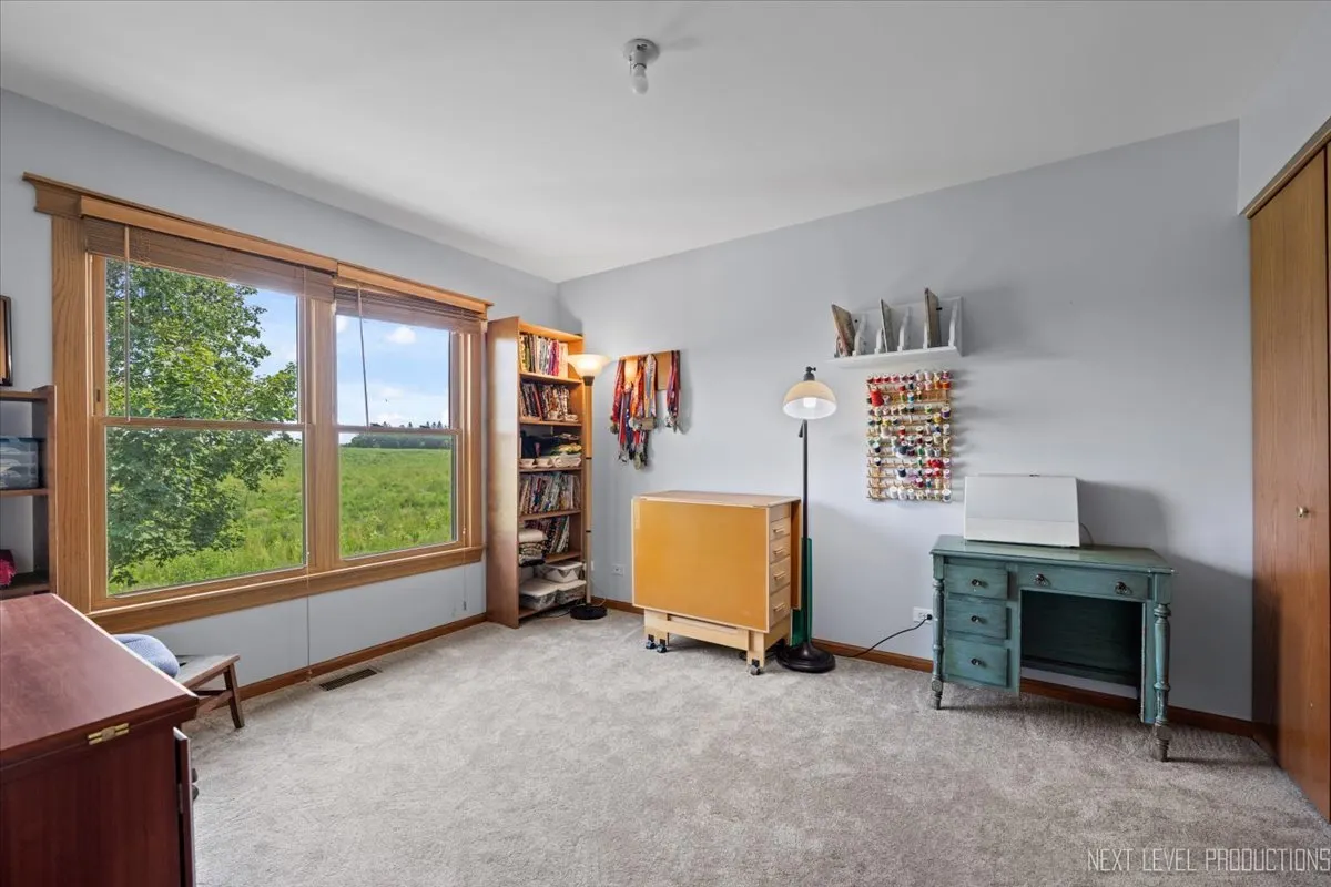 209 Somerset Drive IL