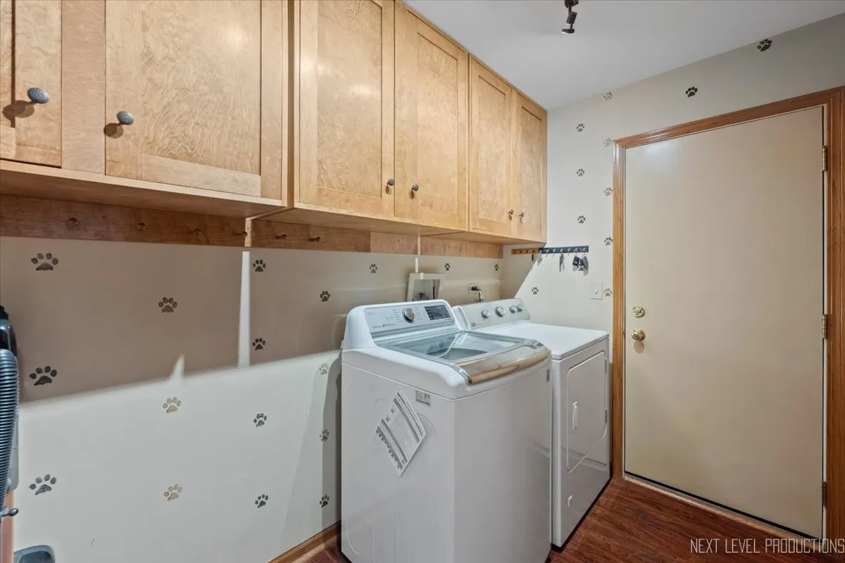 209 Somerset Drive IL