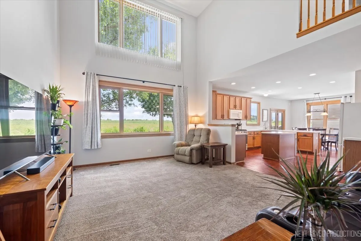 209 Somerset Drive IL