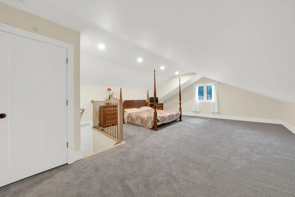8332 S 78th Court IL