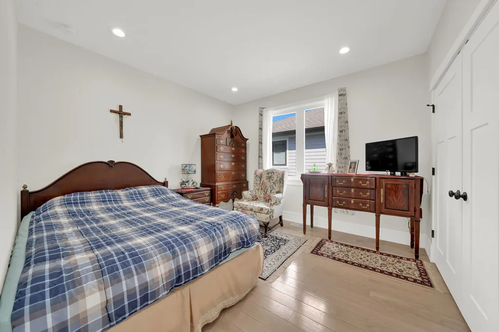 8332 S 78th Court IL