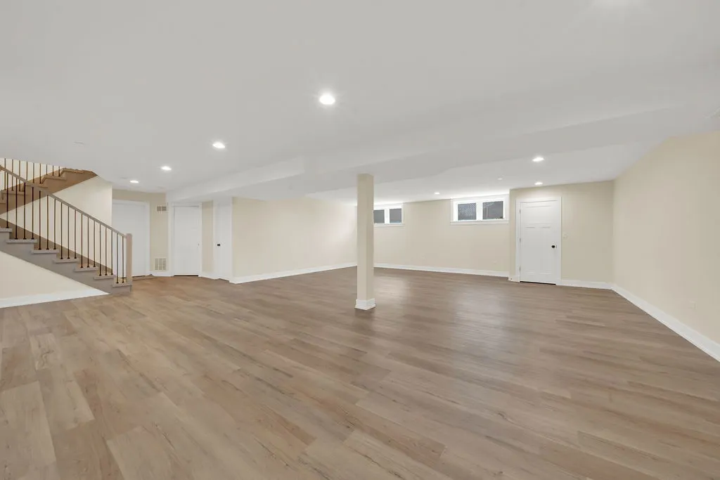 8332 S 78th Court IL