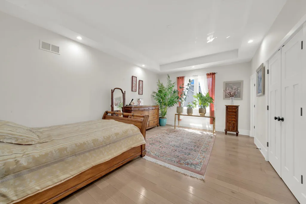 8332 S 78th Court IL