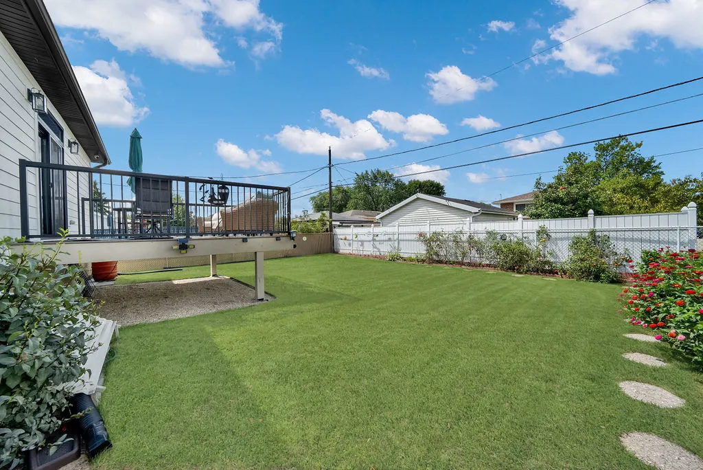 8332 S 78th Court IL