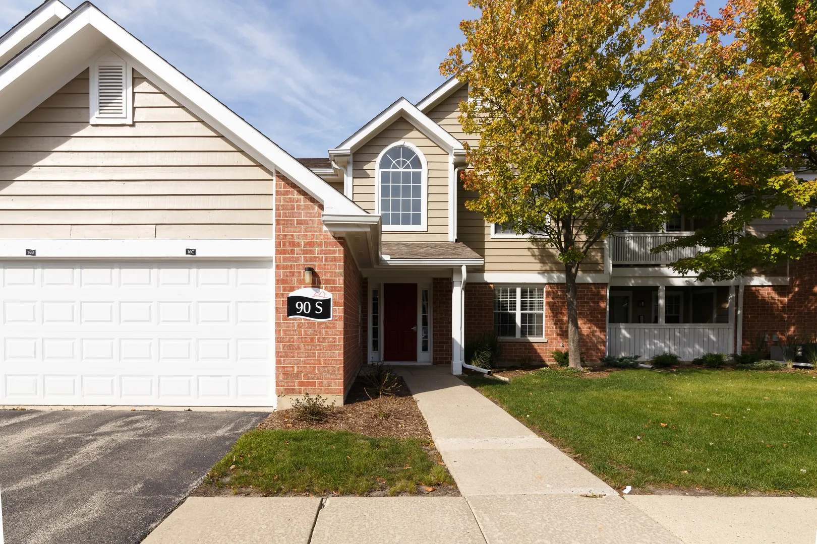 1681 E Green Briar Drive 3828 IL