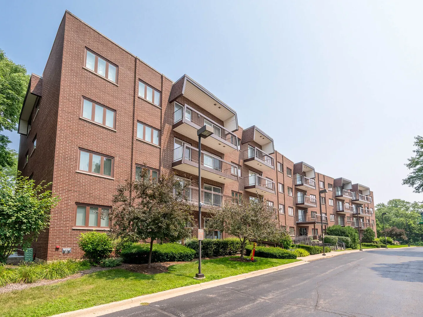 400 E Dundee Road 405C IL