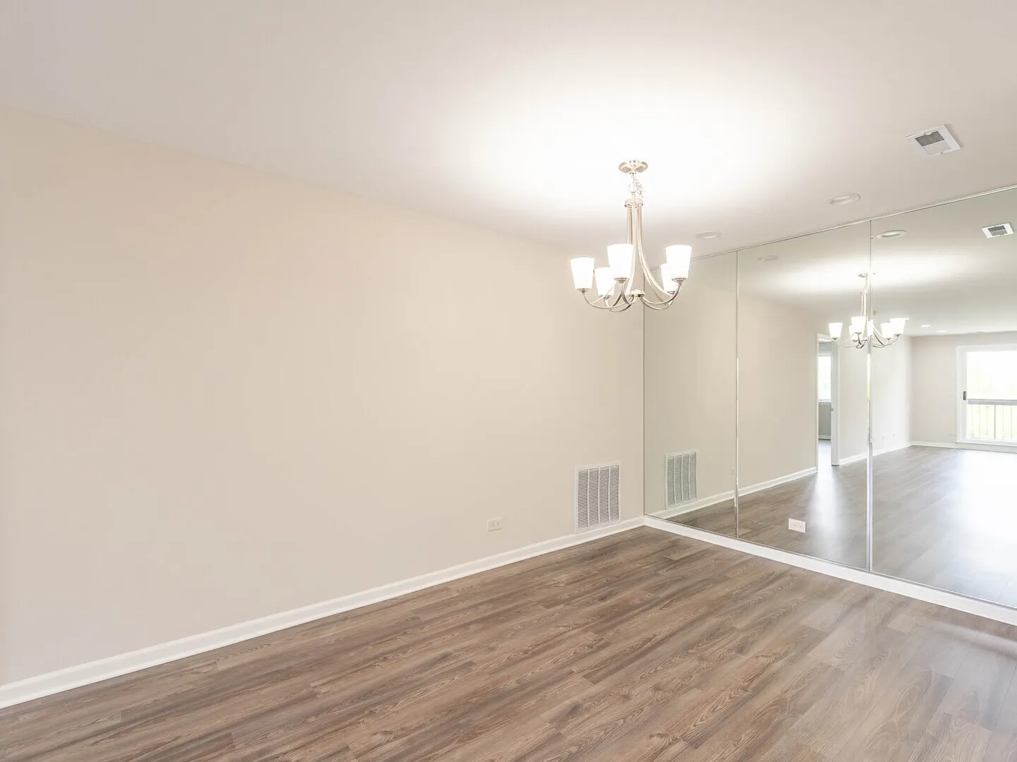 400 E Dundee Road 405C IL