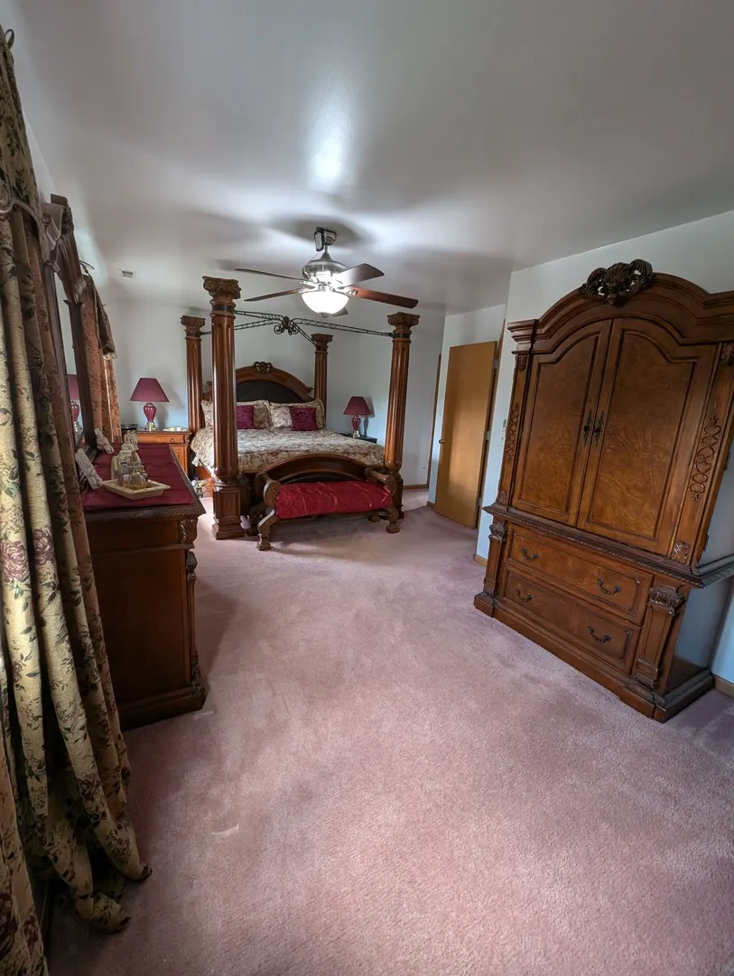 3104 Meadowsedge Lane IL