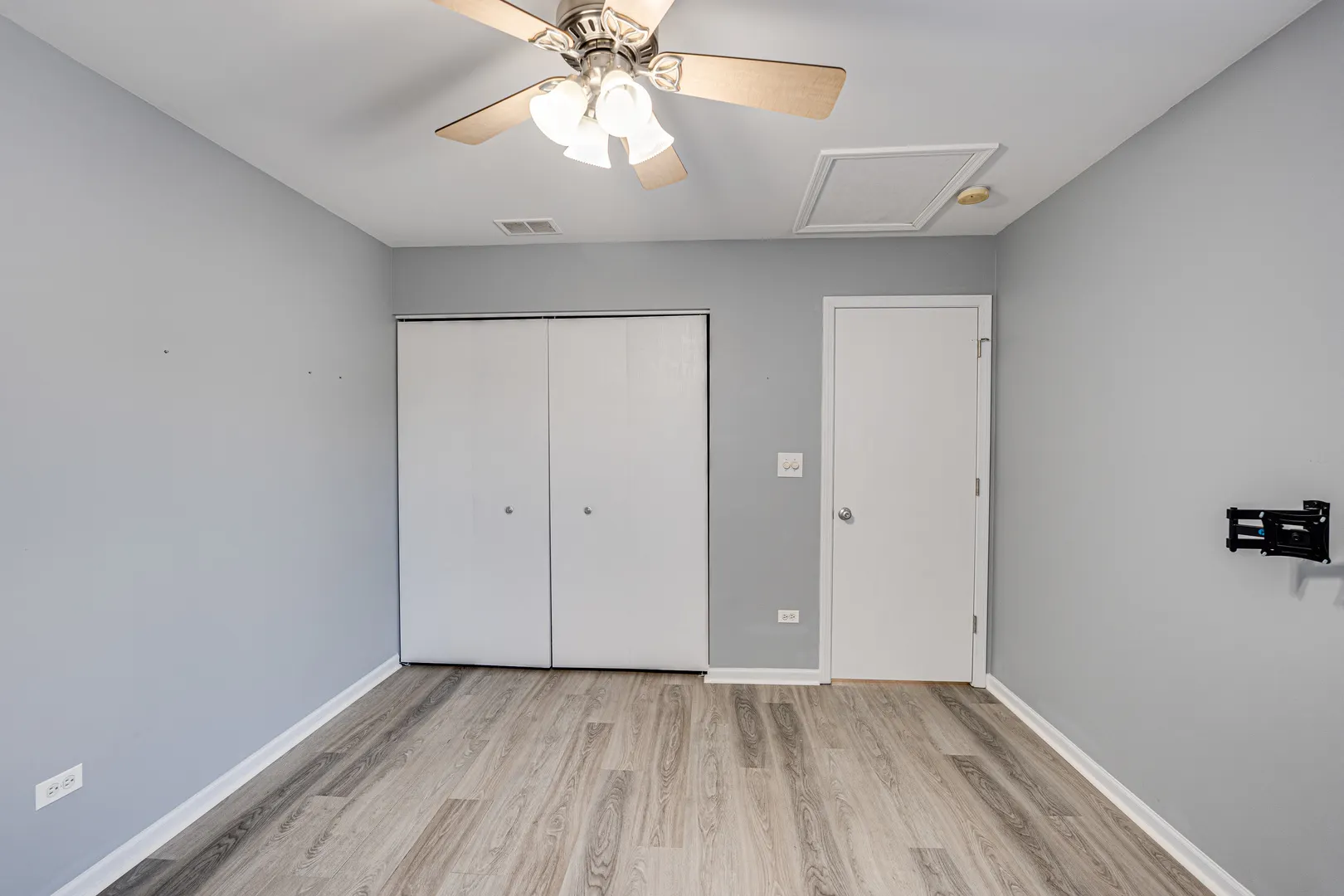 2855 Vernal Lane IL