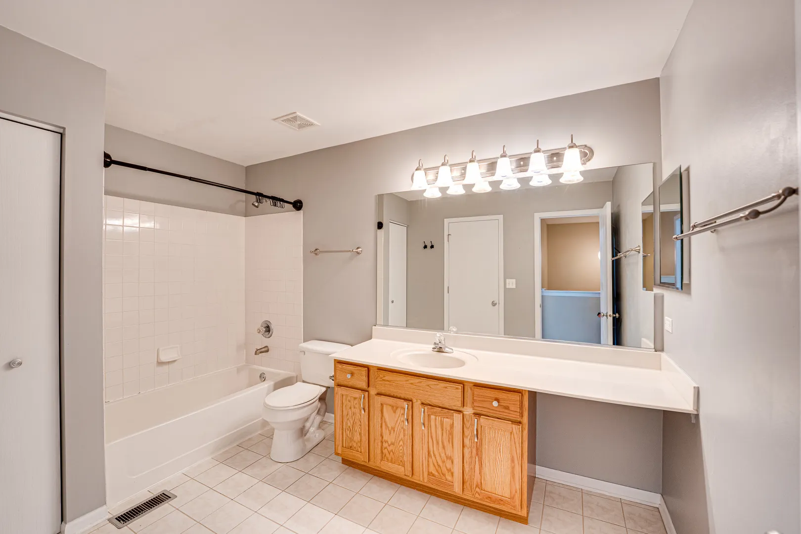 2855 Vernal Lane IL