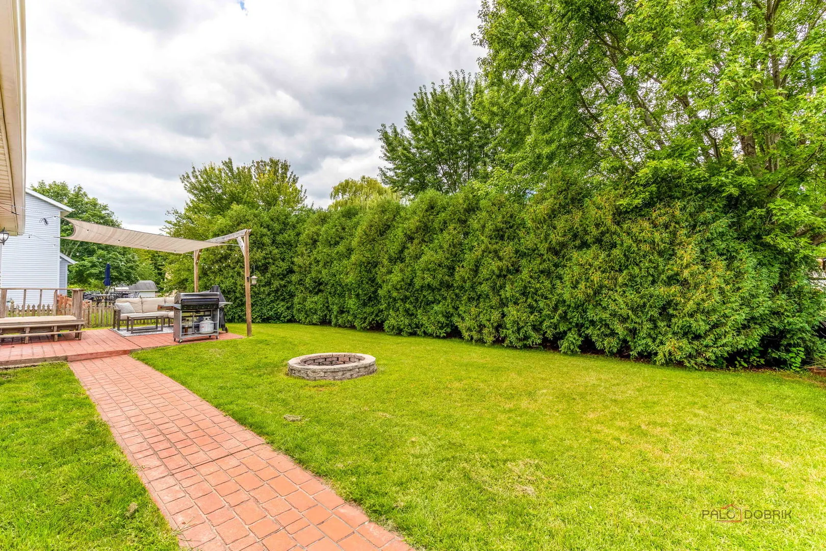 807 Aspen Way IL