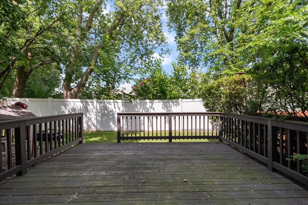 5332 Fairview Lane IL
