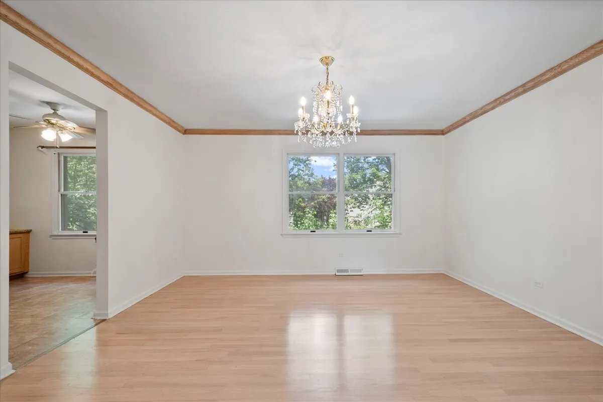 5332 Fairview Lane IL