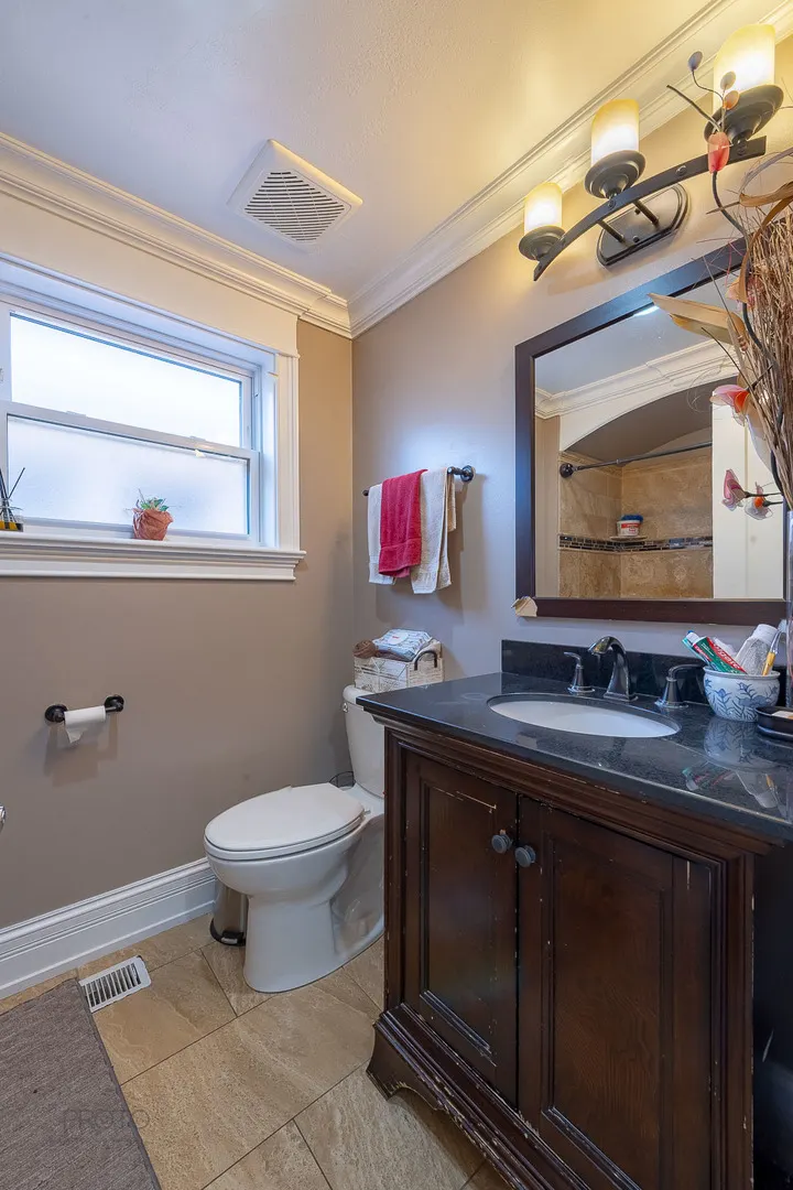 5118 S Mobile Avenue IL
