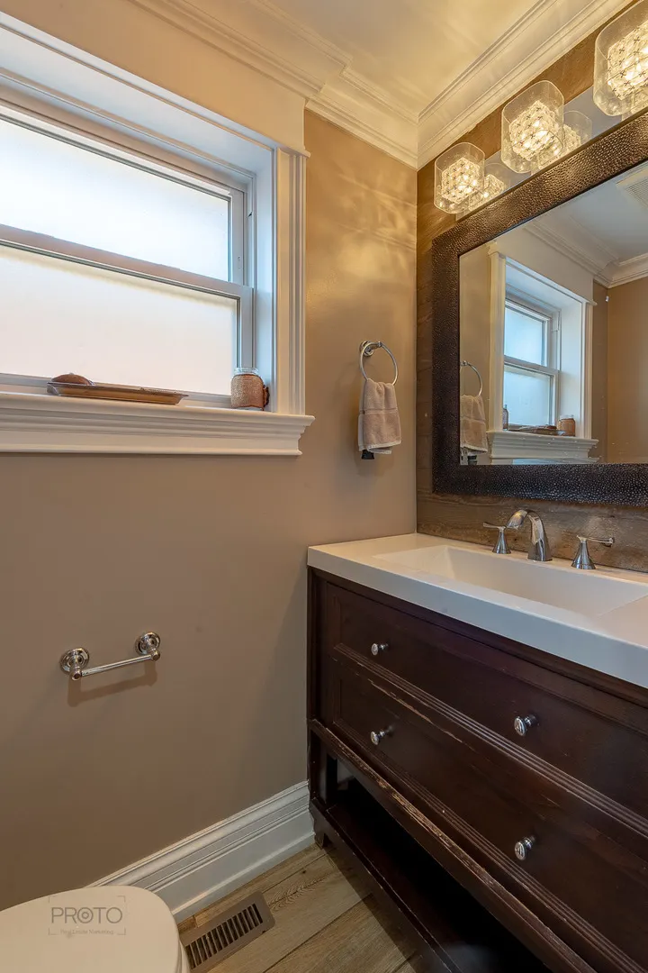5118 S Mobile Avenue IL