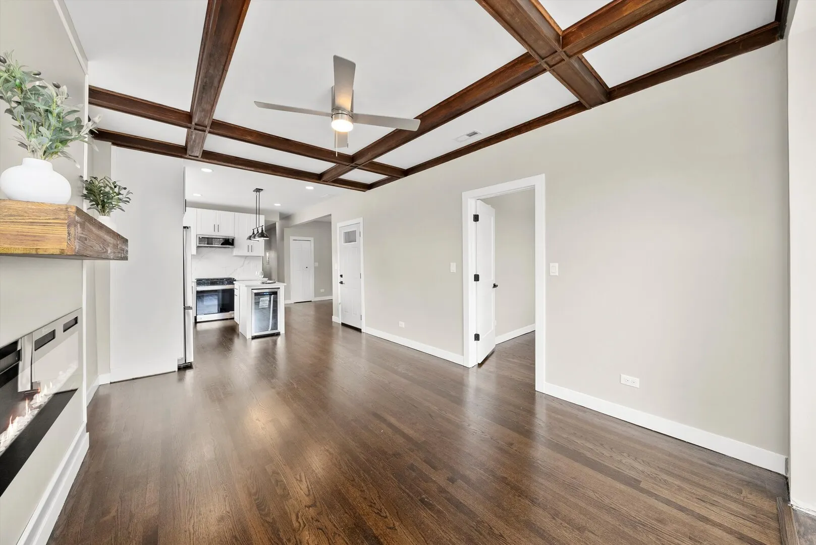 2101 S 48th Court IL