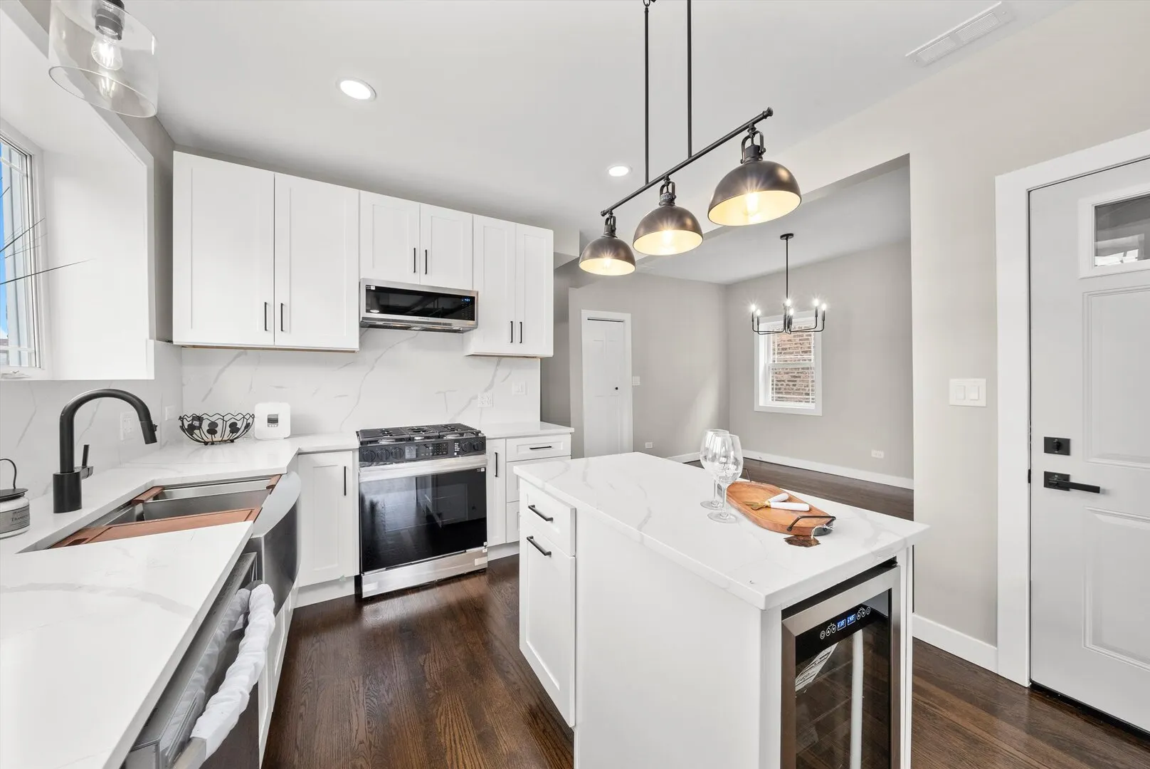 2101 S 48th Court IL