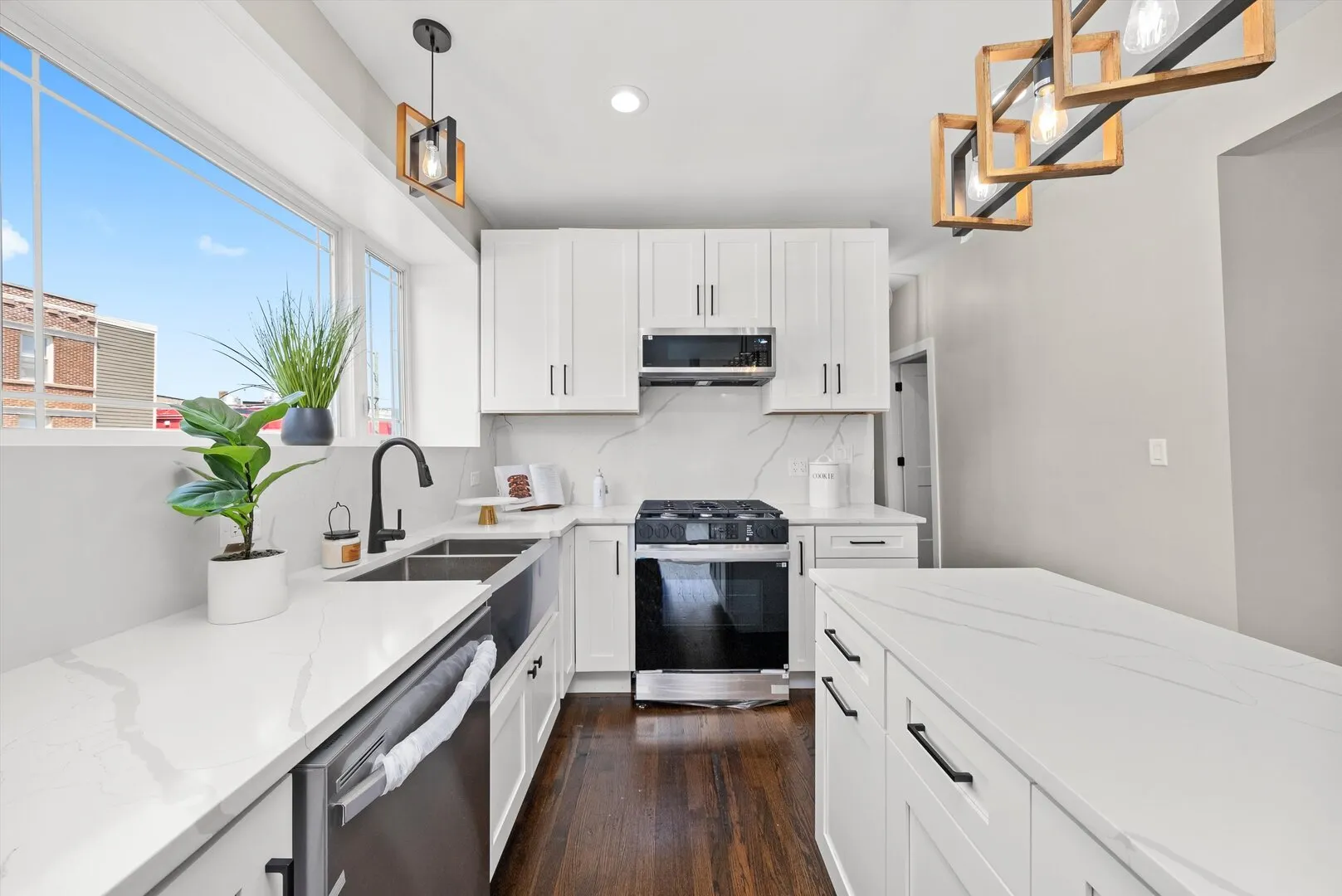 2101 S 48th Court IL