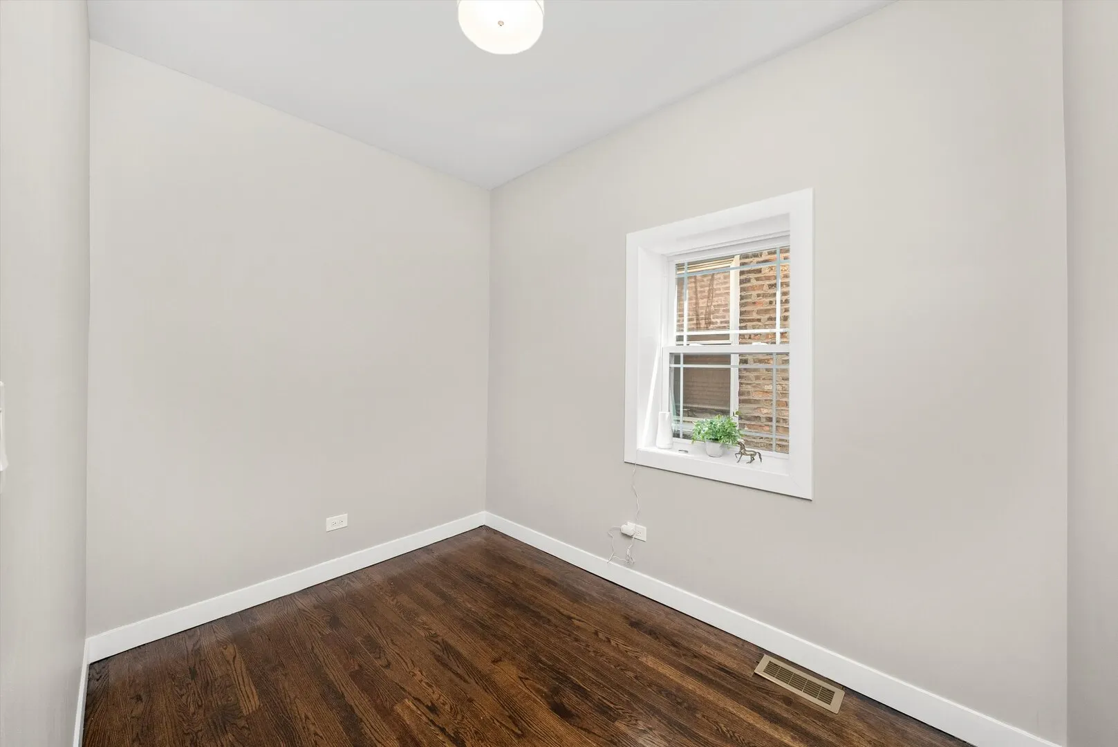 2101 S 48th Court IL