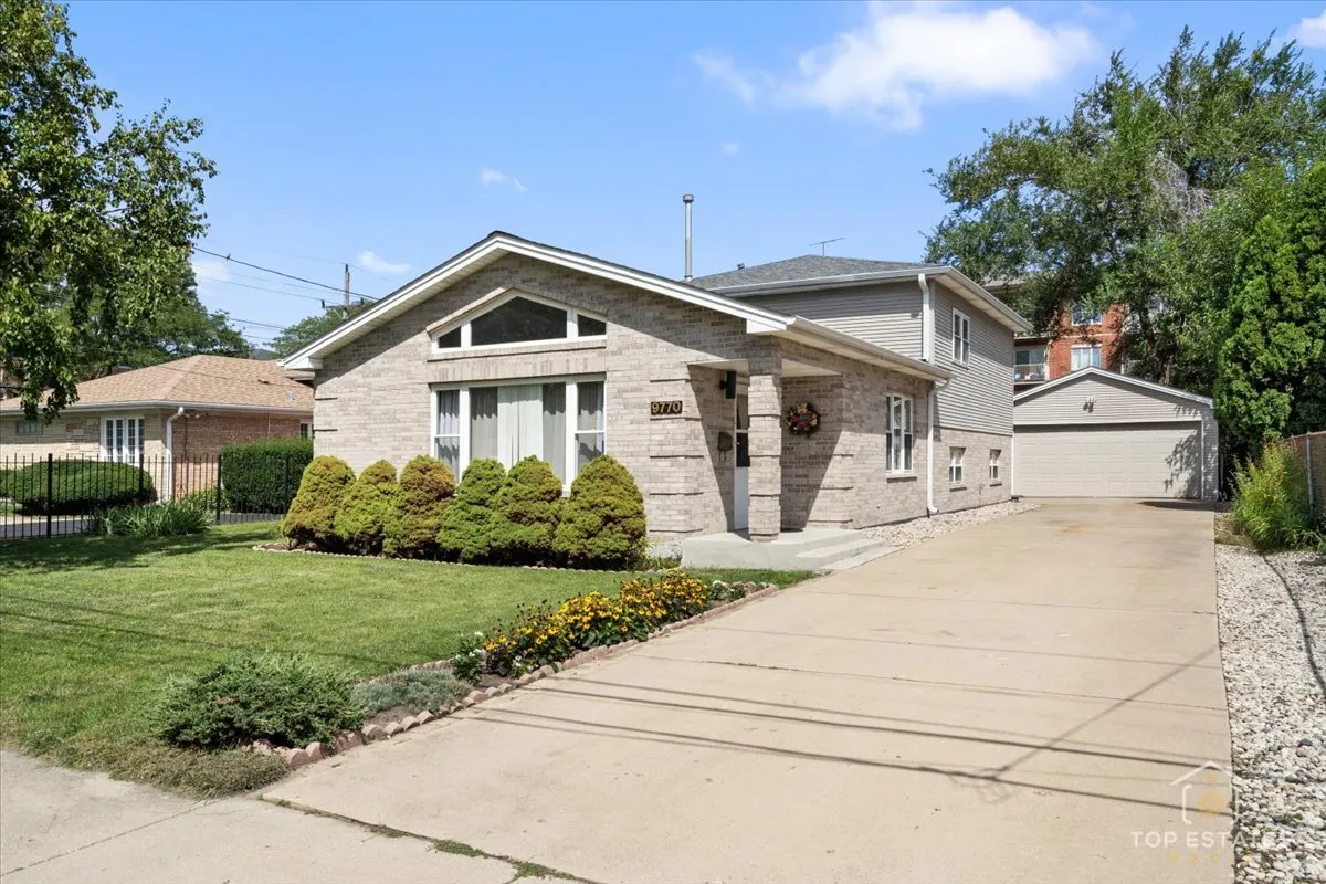 9770 Ivanhoe Avenue IL
