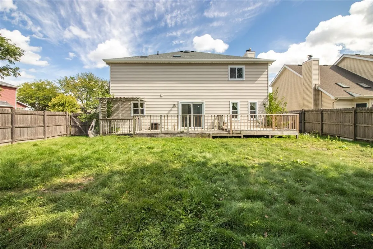105 S Canyon Drive IL