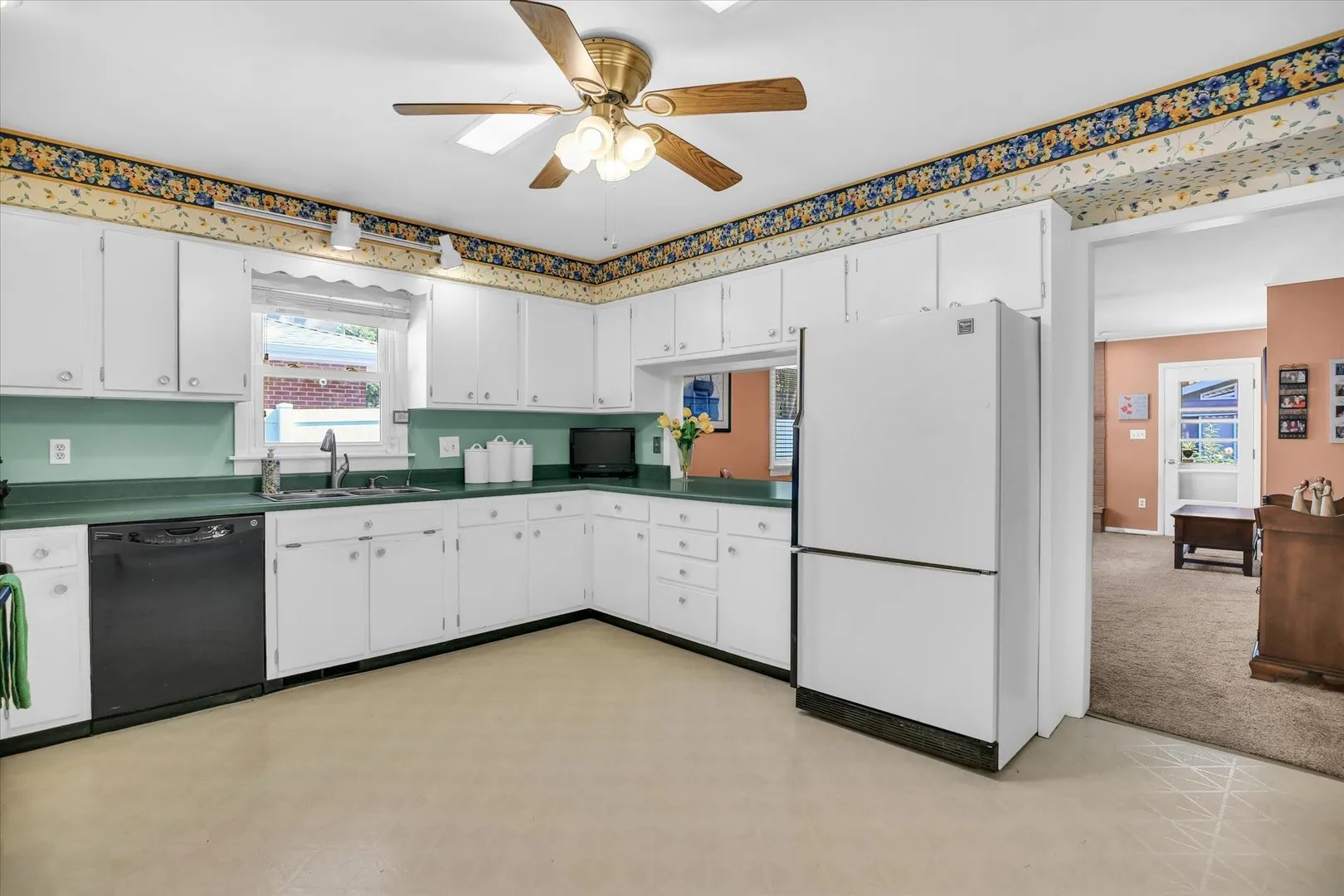 1918 Robert Drive IL