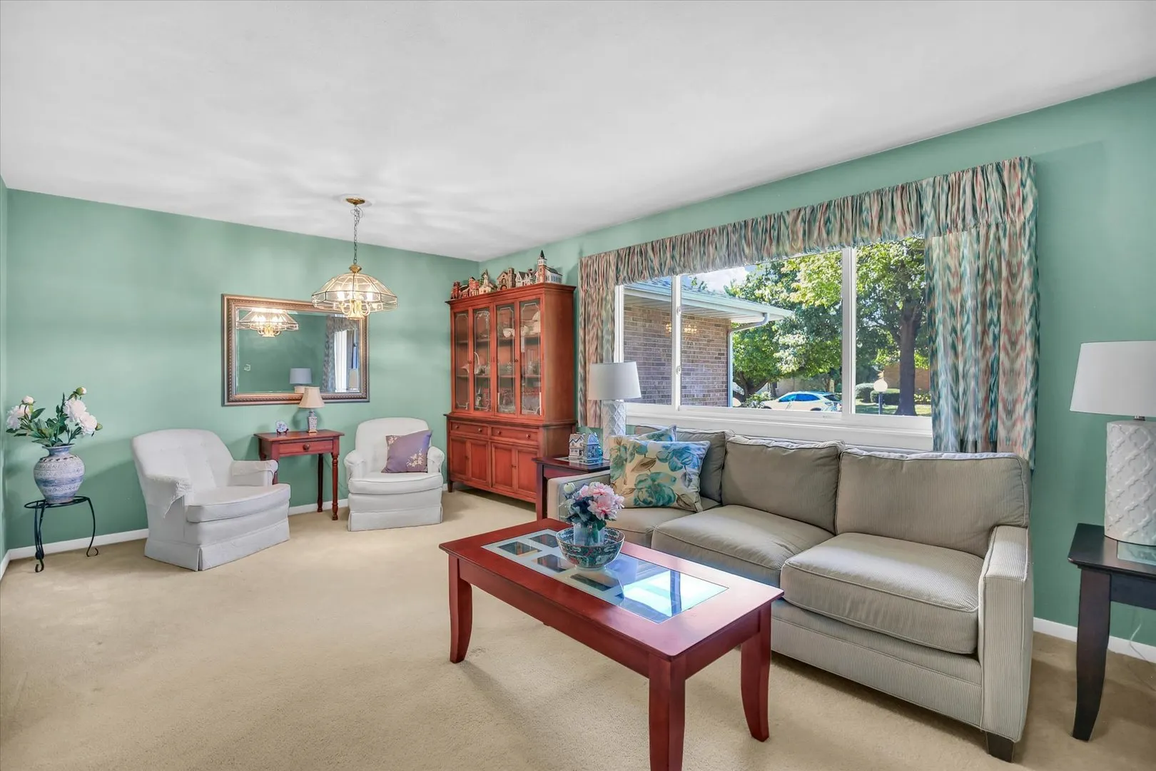 1918 Robert Drive IL