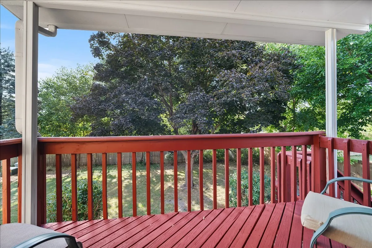 109 S Devonshire Drive IL
